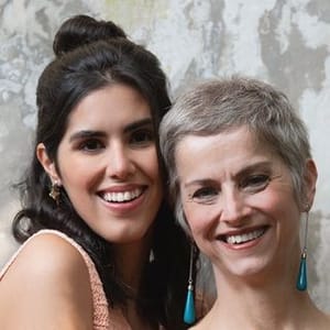 Julia E Valderez Buchhorn