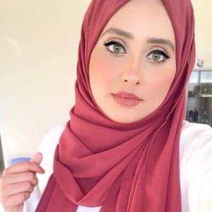 Qatar Blogger  Bushra H