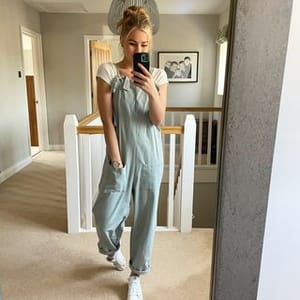 Holly Samantha Devine