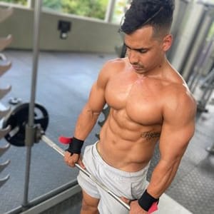 Daniel Karl Tigrero Weffer