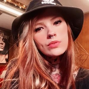 Fabricia Bonatto Tatuadora