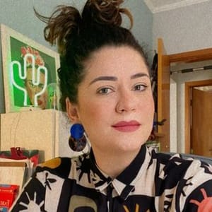 Bru Paschoarelli
