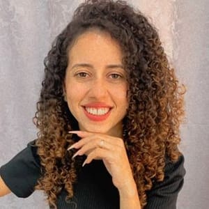 Aline Soares
