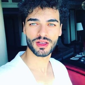 Giga Lazare