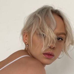 Dasha Volkova