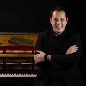 Pastor Diego
