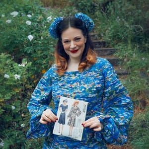Vintage Sewing With Debi