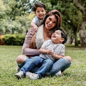 Alicia Retto Oficial