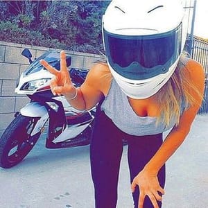 Moto Life Of Selfie