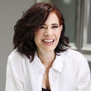 Luisa De Los Rios, Mba