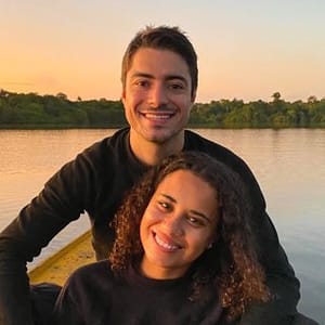 Lais E Renan  Traveleiros