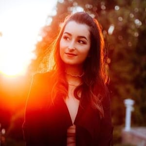 Laura Anna
