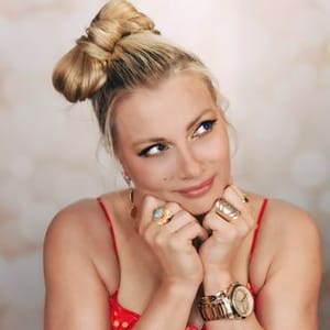 Sonia Selaire