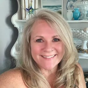 Janice coastal Cottage Style