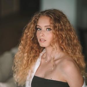 Paola Frias