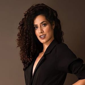 Vitoria Teixeira