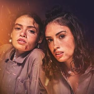 Carol &amp; Vitoria