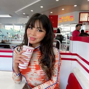 Veronica Wang Co