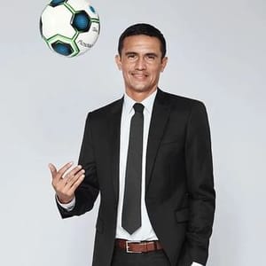 Tim Cahill Ao