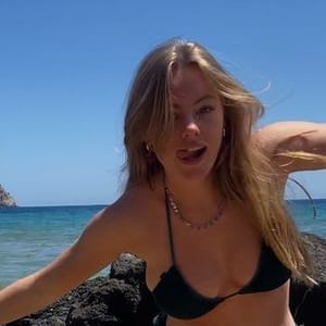 Annabel Smit
