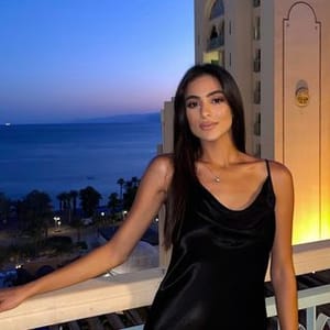 Amara Kryem