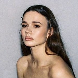 Valya Elshanskaya