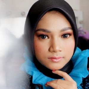 Zahra Bil Nazzary