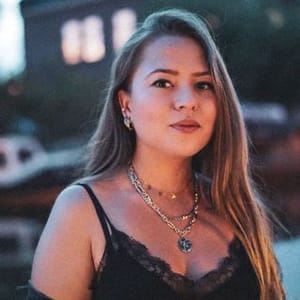 Tugce Erten Barrett