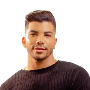 Leonardo Novaiis