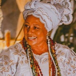 Mae Neide Oya D'oxum