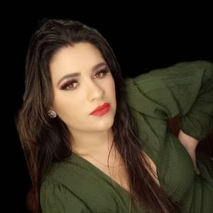 Stefany M Couto