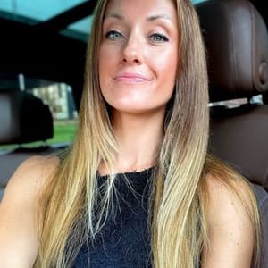 Eva Yogini