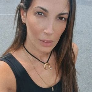 Einav Bari