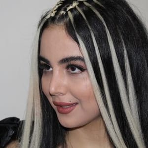 Amineh Azadi