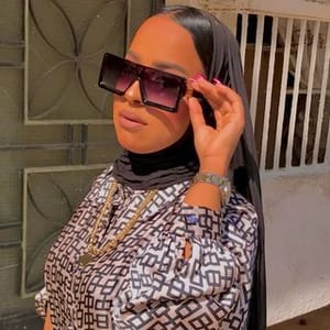 Manarmuhamed Mua