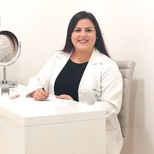 Dra Isabela Reda