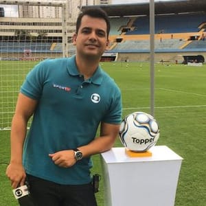 Victor Hugo Araujo