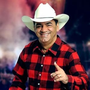 Ton Oliveira