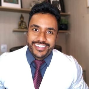 Dr Marcelo Antonio