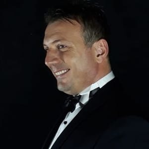 Onay Sahin