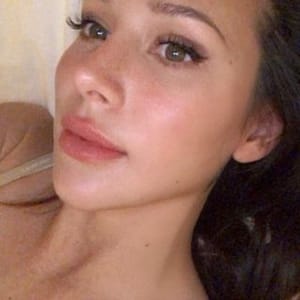 Evelyn Evesuz