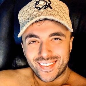 Caique A