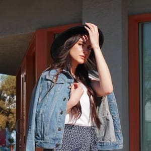 Mia Courtney