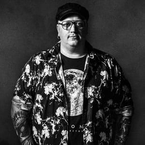 Arttu Wiskari Official