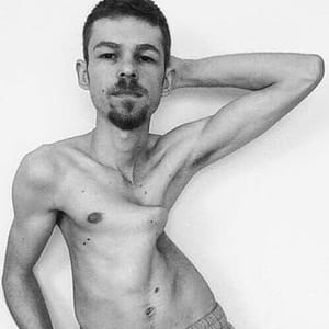 Thomas #teamhalfbody