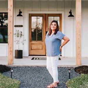 The Cozy Farmhouse
