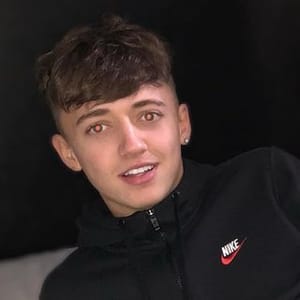 Lewis Leigh