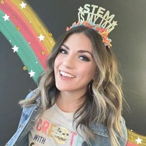 Sarah Dlouhy
