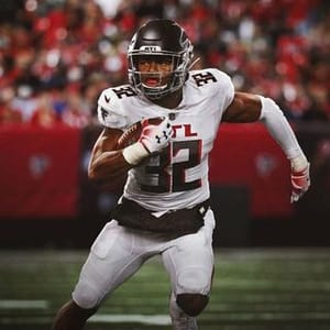 Jaylinn Hawkins