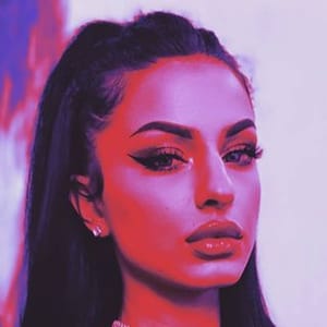 Xandra Tru
